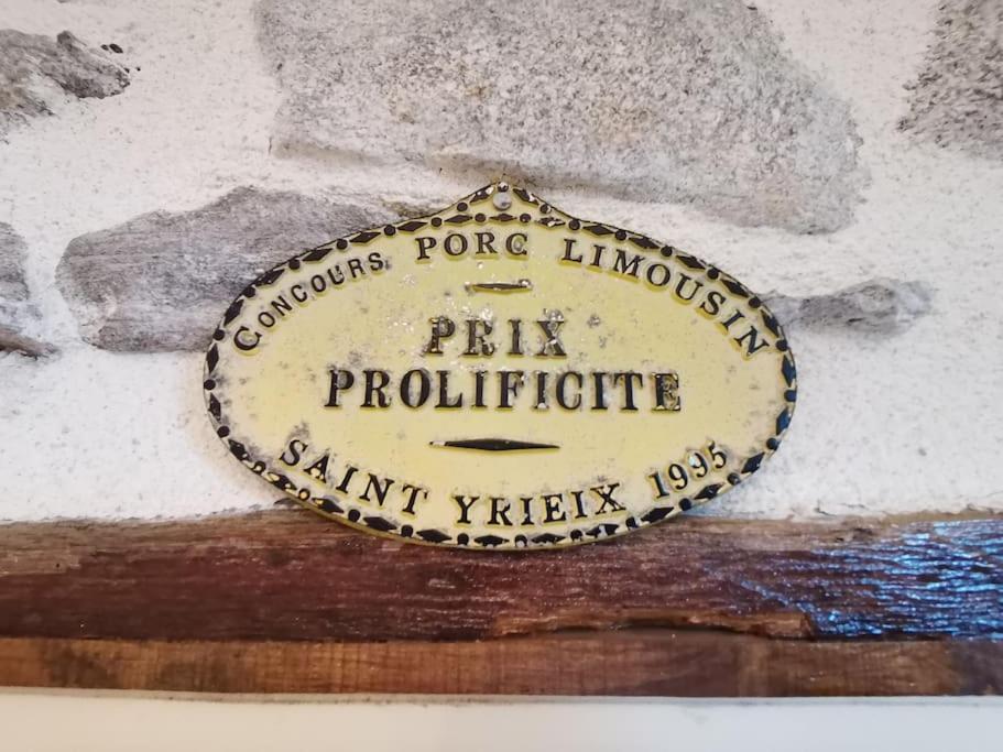 La Petite Porcherie Ladignac-le-Long 外观 照片