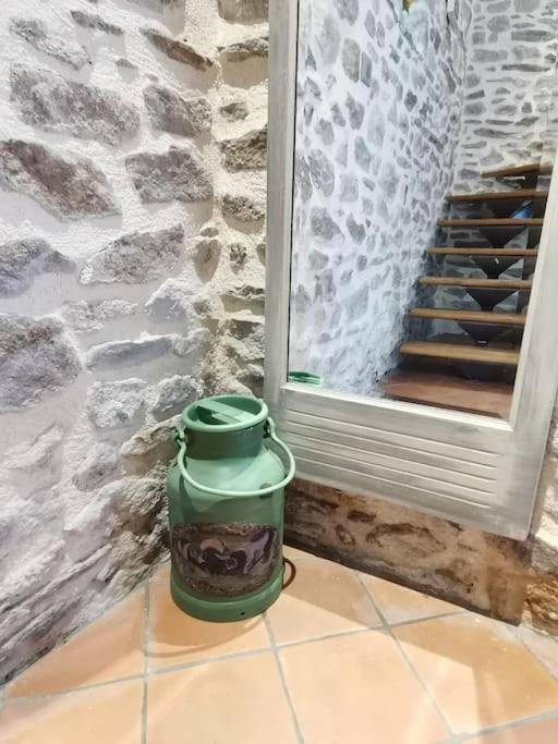 La Petite Porcherie Ladignac-le-Long 外观 照片