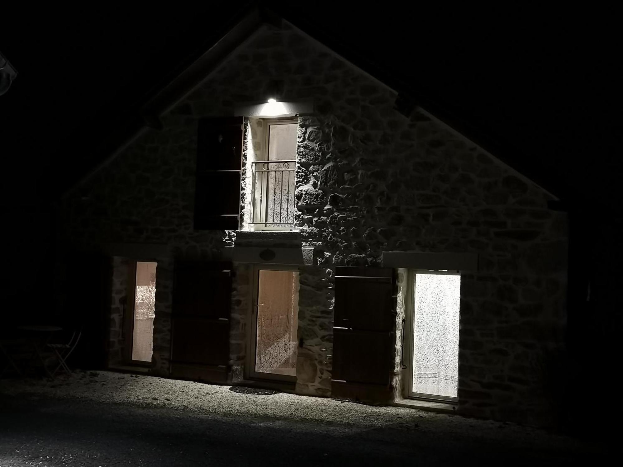 La Petite Porcherie Ladignac-le-Long 外观 照片